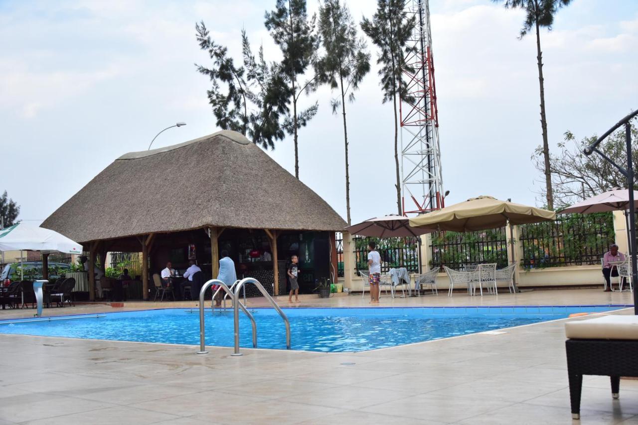 Great Seasons Hotel Kigali Bagian luar foto