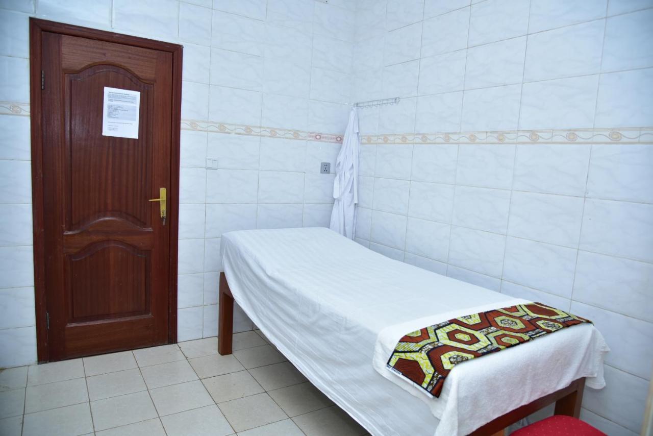 Great Seasons Hotel Kigali Bagian luar foto