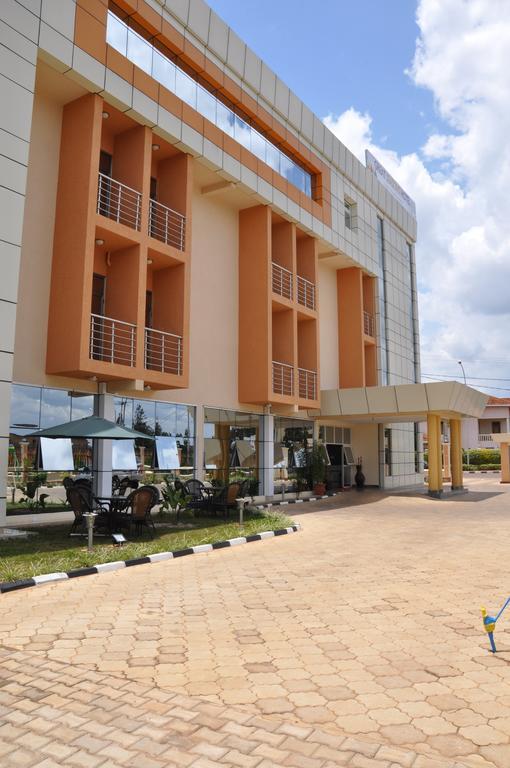 Great Seasons Hotel Kigali Bagian luar foto
