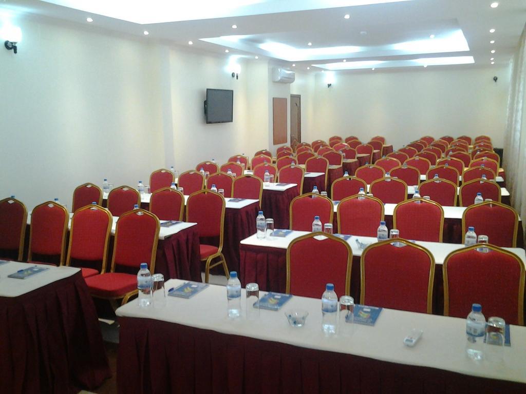 Great Seasons Hotel Kigali Bagian luar foto