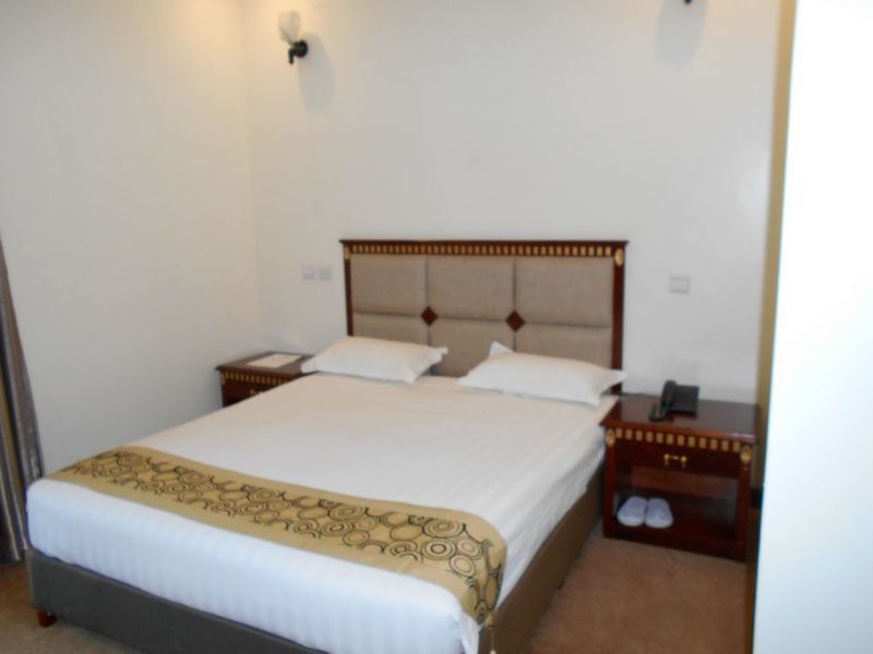 Great Seasons Hotel Kigali Bagian luar foto