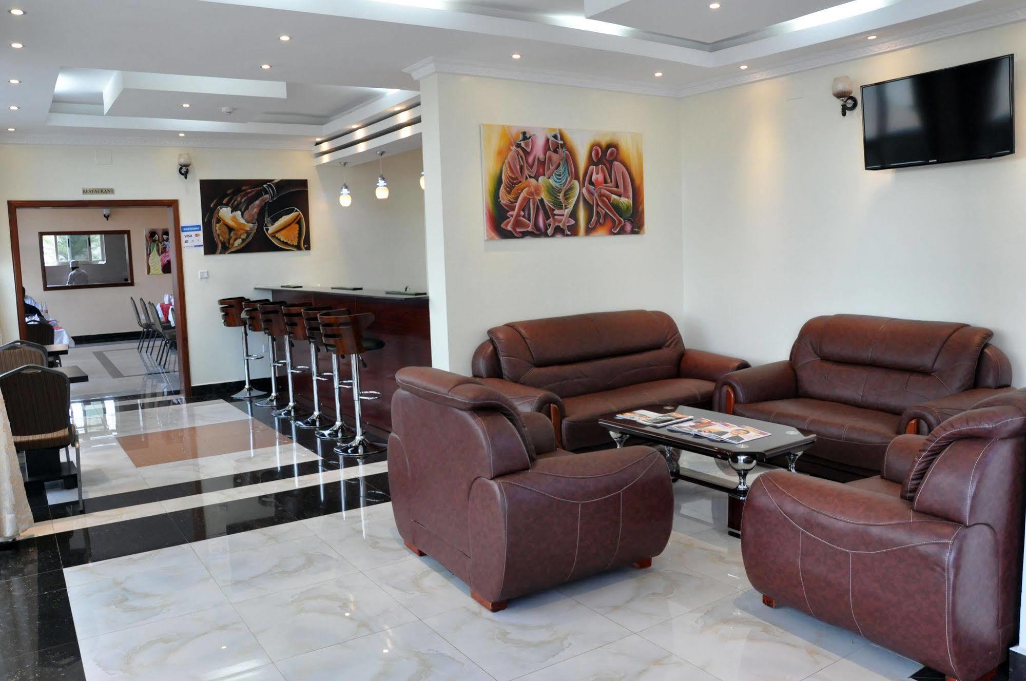 Great Seasons Hotel Kigali Bagian luar foto