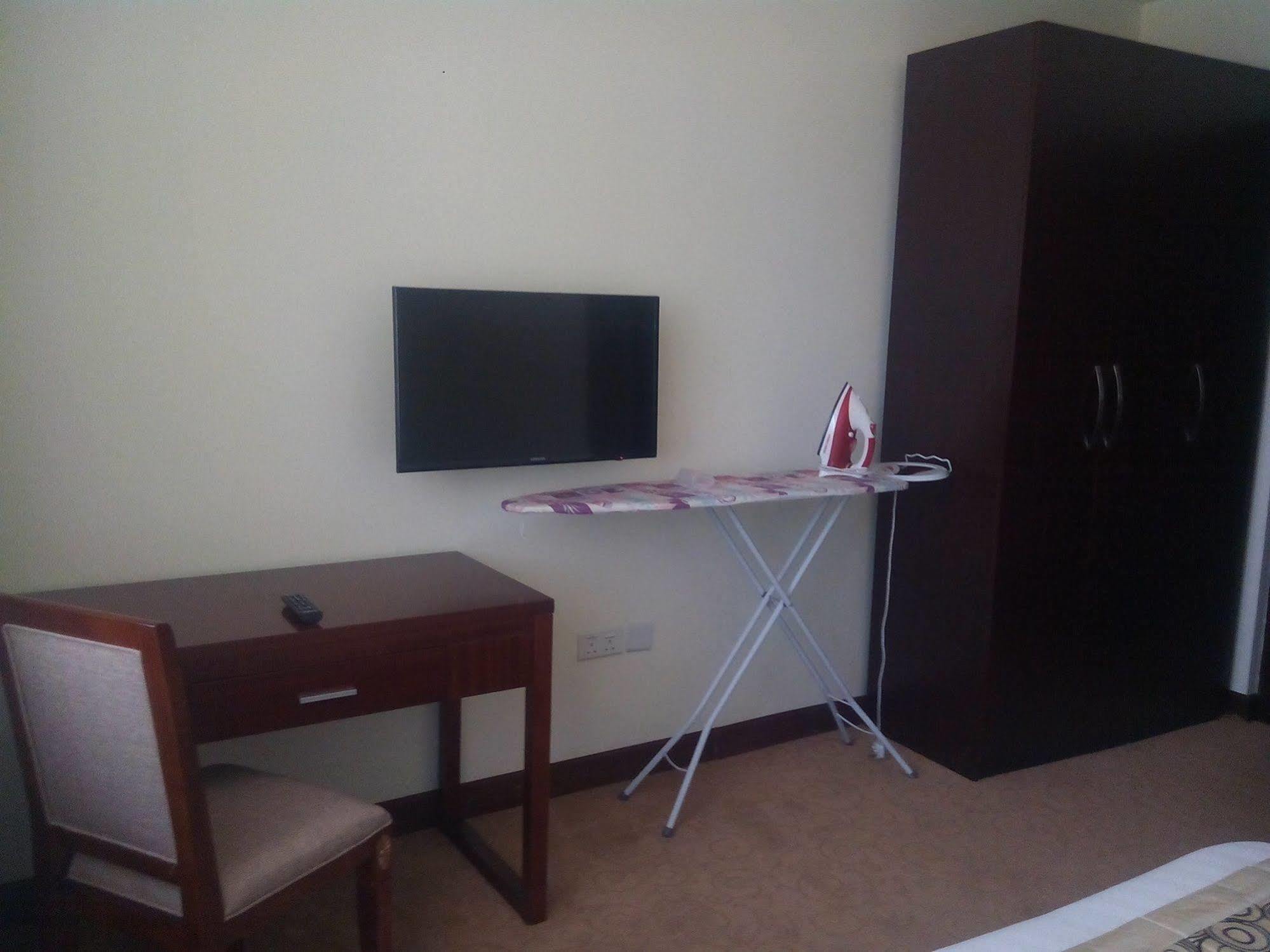 Great Seasons Hotel Kigali Bagian luar foto